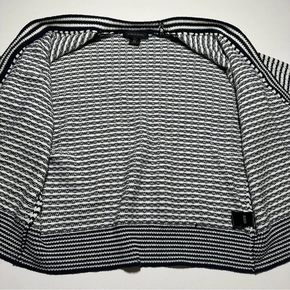 Tahari Knit V-Neck Cardigan; Black/White Stripes; Silver Accents - Women Medium - Picture 12 of 15